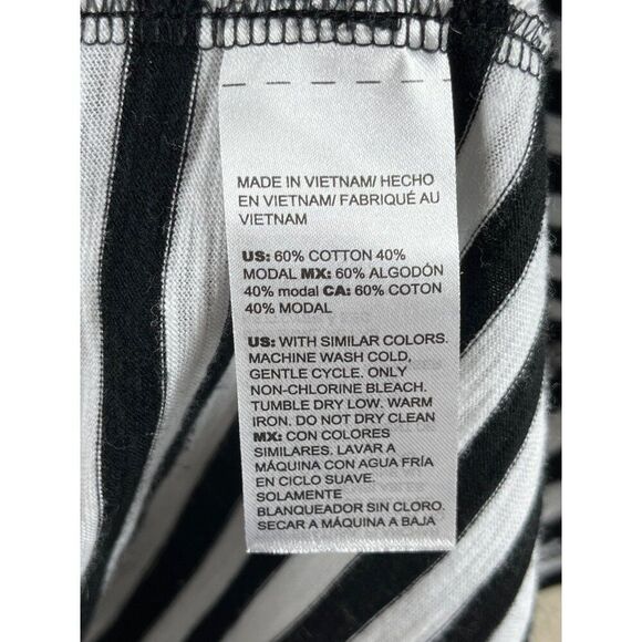 Chico's Ultimate Tee Modal Blend Slub High Low Striped Top Size 1 Medium B&W - Picture 10 of 12